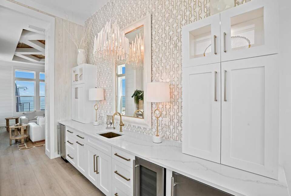 Makin' Memories Stunning Oceanfront Getaway - Port St. Joe, Florida