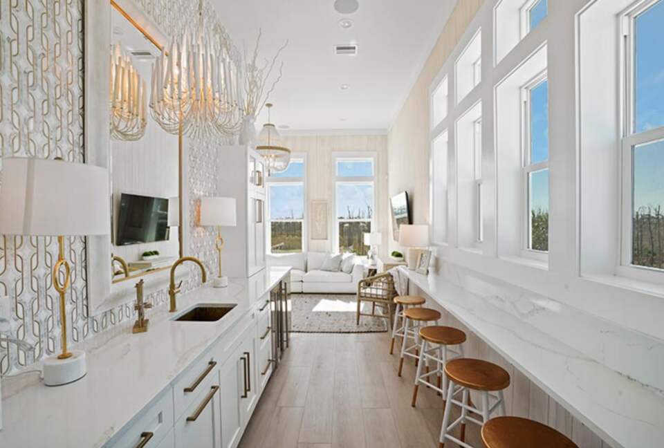 Makin' Memories Stunning Oceanfront Getaway - Port St. Joe, Florida