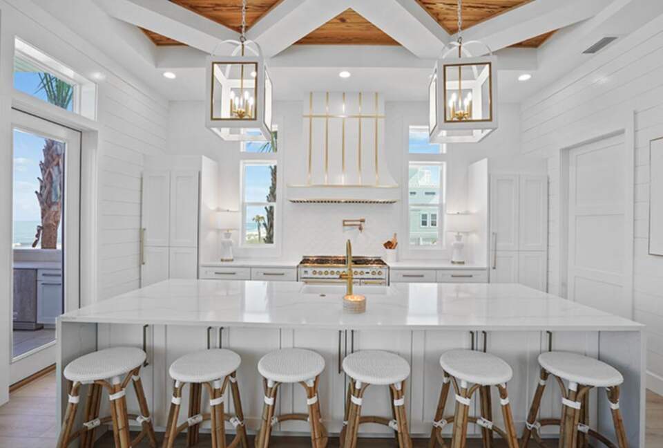 Makin' Memories Stunning Oceanfront Getaway - Port St. Joe, Florida