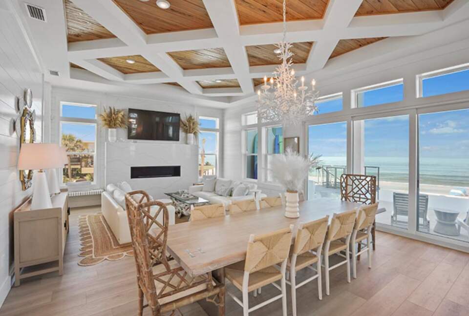 Makin' Memories Stunning Oceanfront Getaway - Port St. Joe, Florida