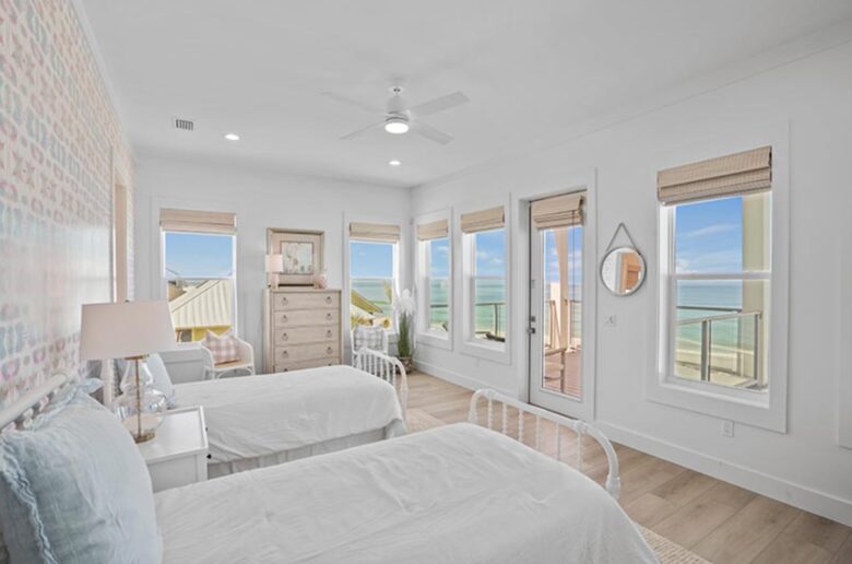 Makin' Memories Stunning Oceanfront Getaway - Port St. Joe, Florida