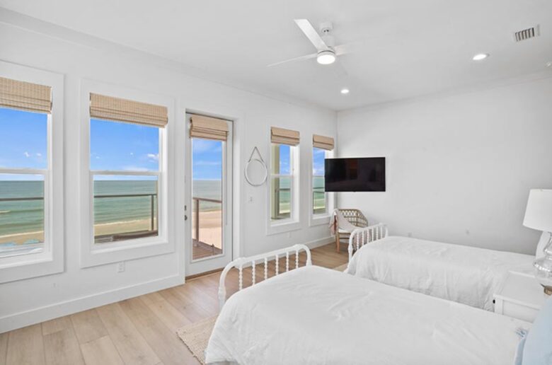 Makin' Memories Stunning Oceanfront Getaway - Port St. Joe, Florida