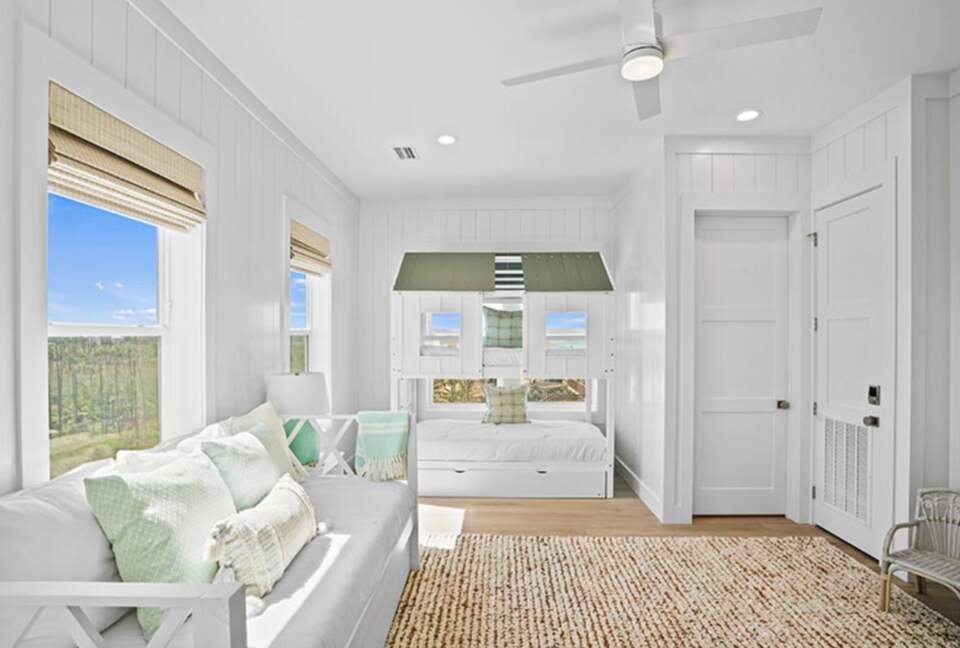 Makin' Memories Stunning Oceanfront Getaway - Port St. Joe, Florida