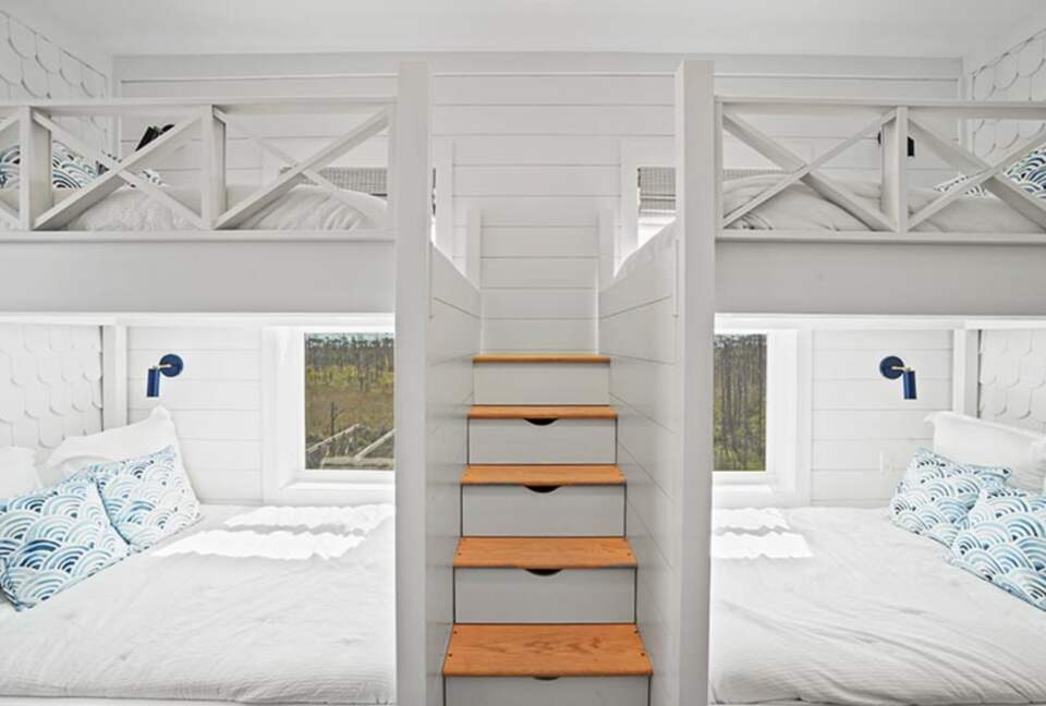 Makin' Memories Stunning Oceanfront Getaway - Port St. Joe, Florida