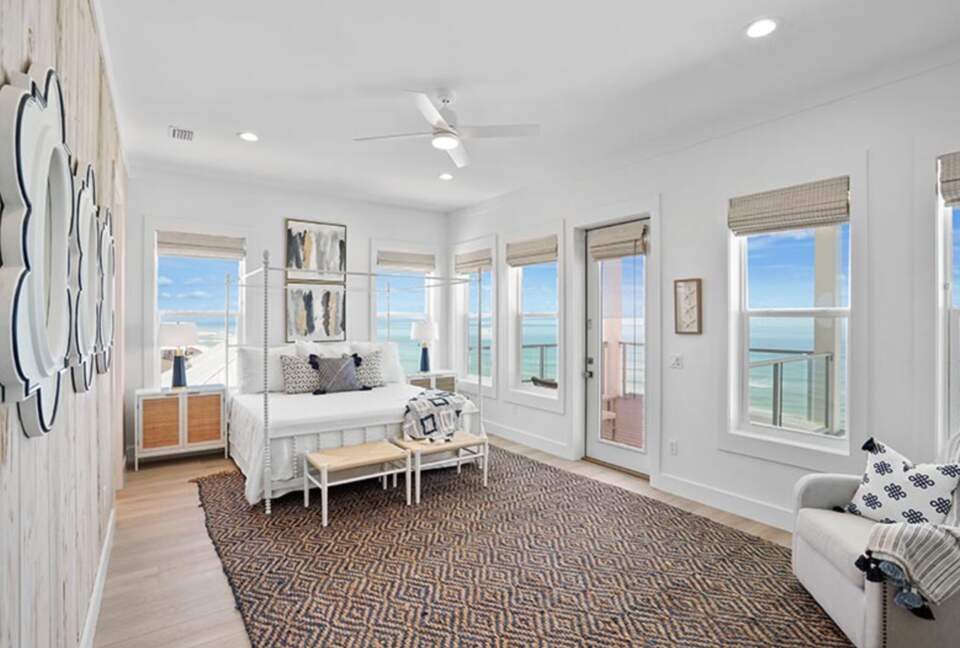 Makin' Memories Stunning Oceanfront Getaway - Port St. Joe, Florida