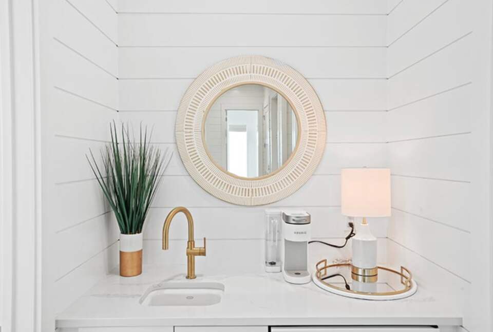 Makin' Memories Stunning Oceanfront Getaway - Port St. Joe, Florida