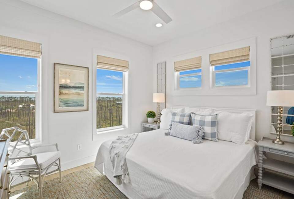 Makin' Memories Stunning Oceanfront Getaway - Port St. Joe, Florida