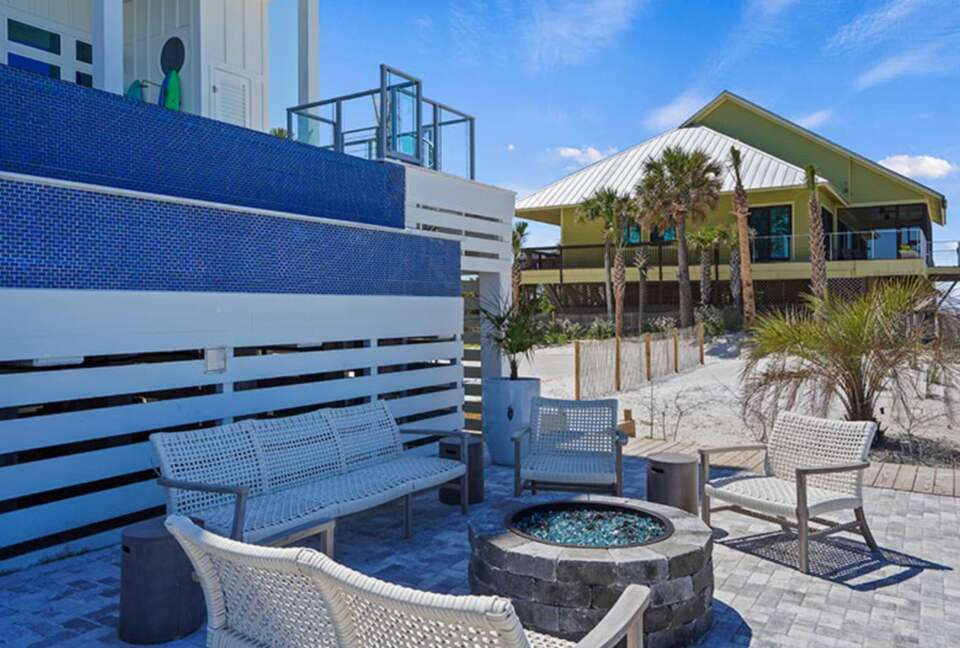 Makin' Memories Stunning Oceanfront Getaway - Port St. Joe, Florida