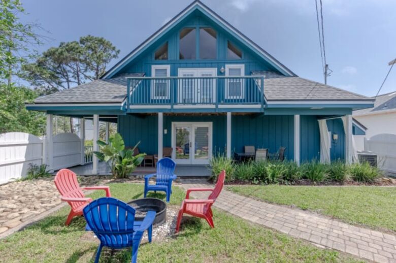 Cozy Panama City Escape - Walk To The Beach! - Panama City Beach, Florida