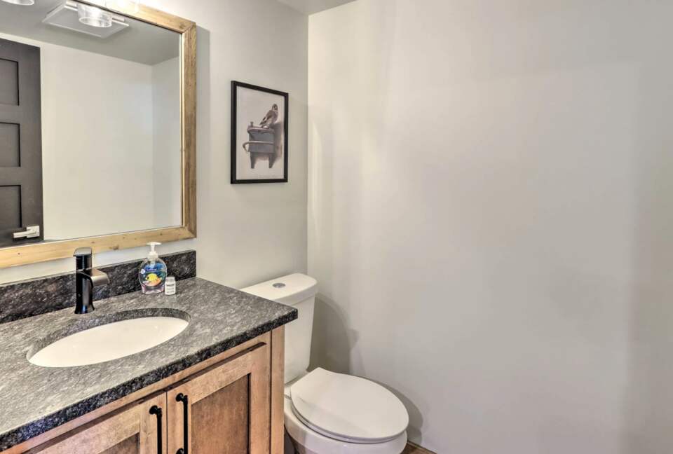 Immaculate Modern Mountain Escape On The Lake - Morganton, Georgia