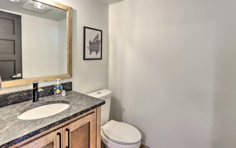 Immaculate Modern Mountain Escape On The Lake - Morganton, Georgia