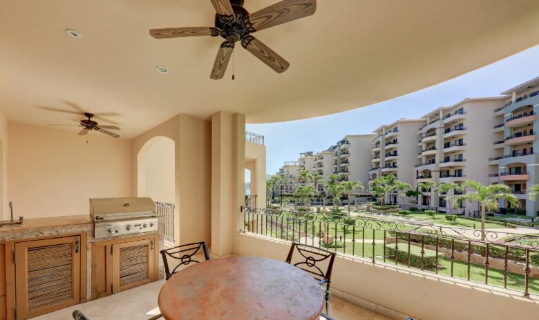 Condo with Yacht Trip included - Cabo San Lucas, Mexico