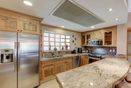 Condo with Yacht Trip included - Cabo San Lucas, Mexico