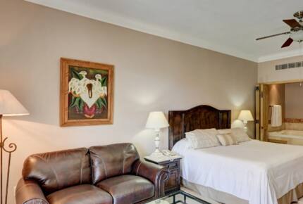 Condo with Yacht Trip included - Cabo San Lucas, Mexico