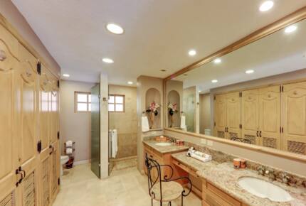 Condo with Yacht Trip included - Cabo San Lucas, Mexico