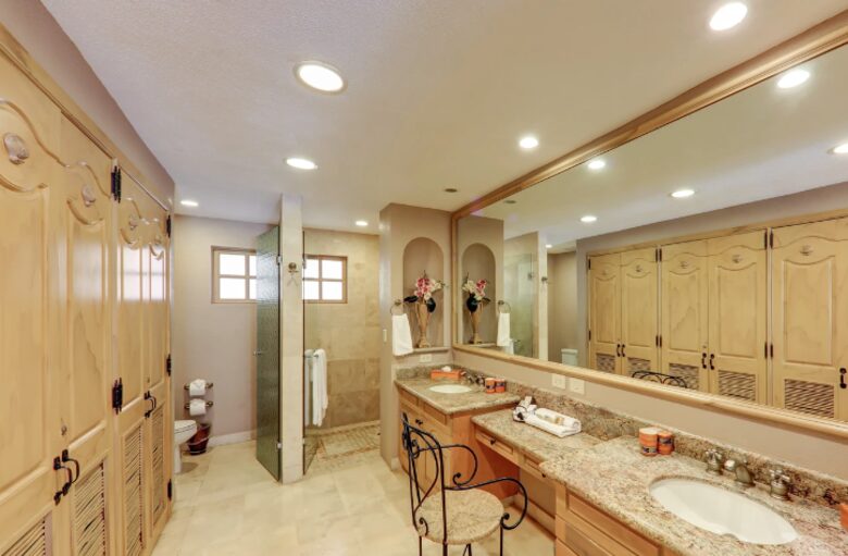 Condo with Yacht Trip included - Cabo San Lucas, Mexico