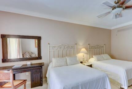 Condo with Yacht Trip included - Cabo San Lucas, Mexico