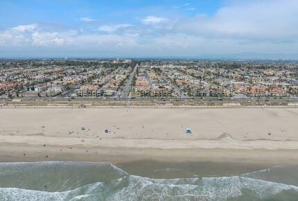 Contemporary Huntington Beach Getaway - Huntington Beach, California