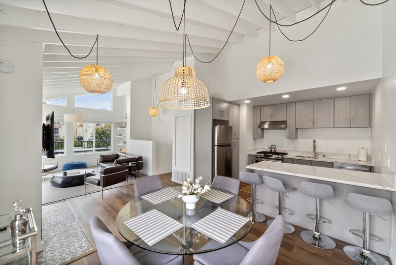 Contemporary Huntington Beach Getaway - Huntington Beach, California