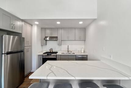 Contemporary Huntington Beach Getaway - Huntington Beach, California