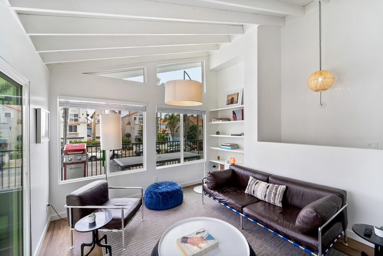 Contemporary Huntington Beach Getaway - Huntington Beach, California