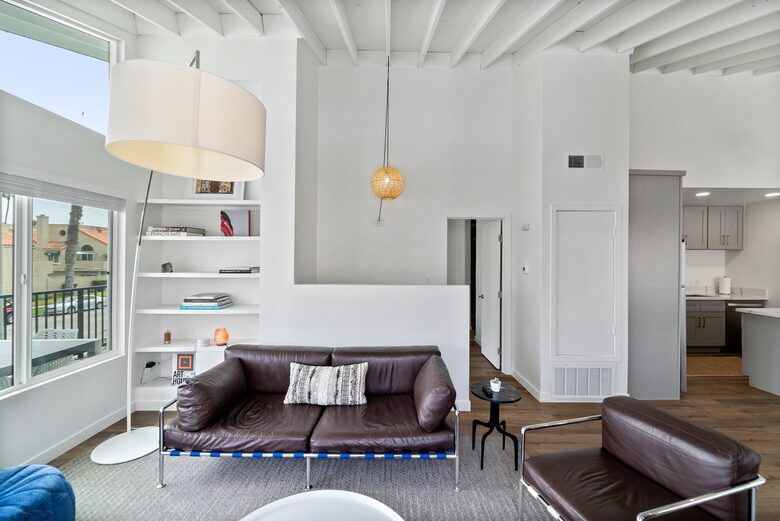 Contemporary Huntington Beach Getaway - Huntington Beach, California