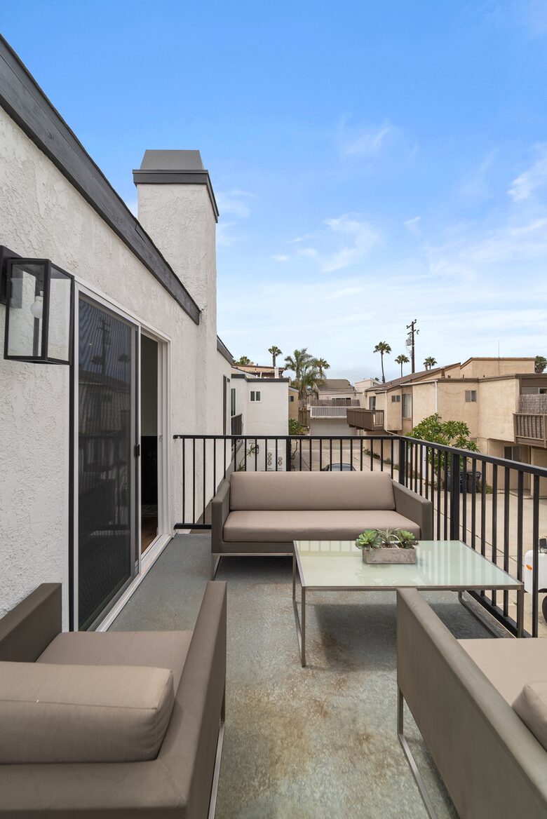 Contemporary Huntington Beach Getaway - Huntington Beach, California