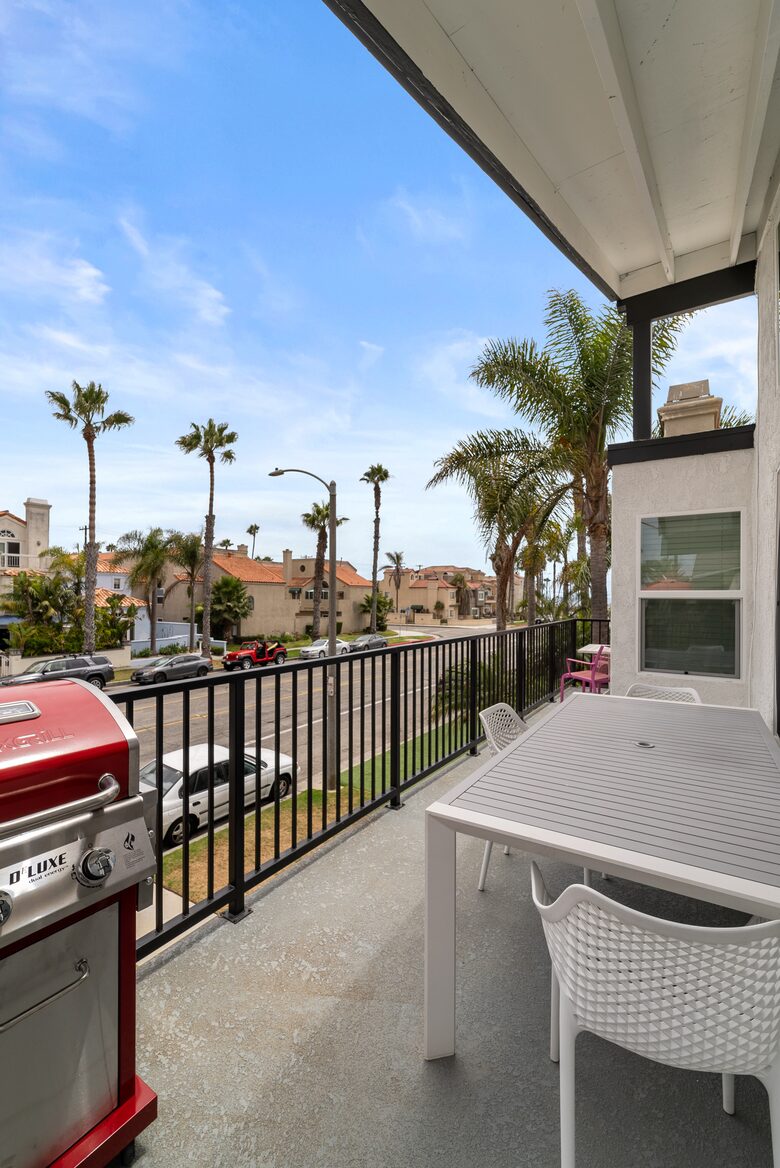 Contemporary Huntington Beach Getaway - Huntington Beach, California