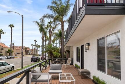 Contemporary Huntington Beach Getaway - Huntington Beach, California