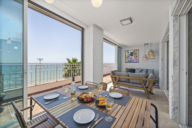 Oceanside Penthouse Marisea - Quarteira, Portugal