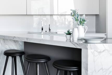 RiverWalk over the Thames - London, United Kingdom