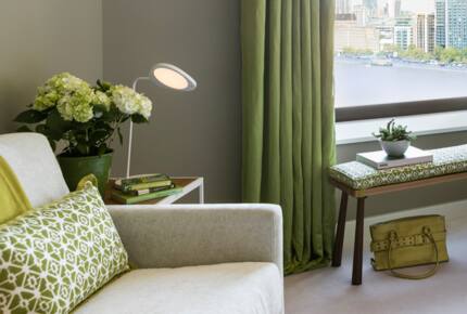 RiverWalk over the Thames - London, United Kingdom