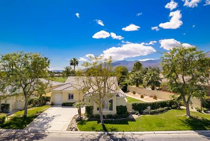 The La Quinta Dream | With golf course and mountain views! - La Quinta, California
