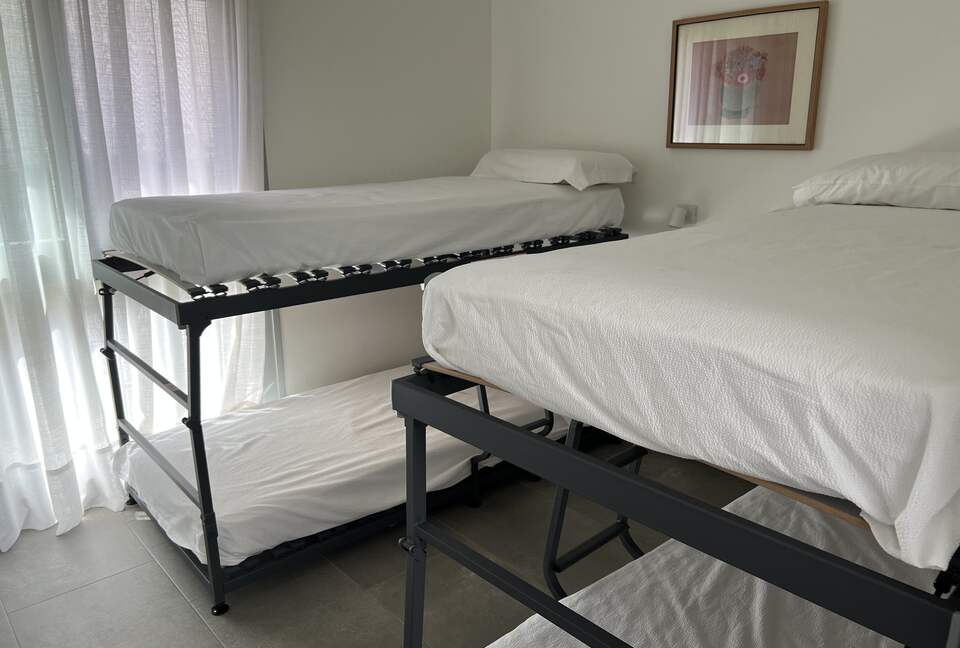 One room of two which can be prepared for 2, 3 or 4 guests