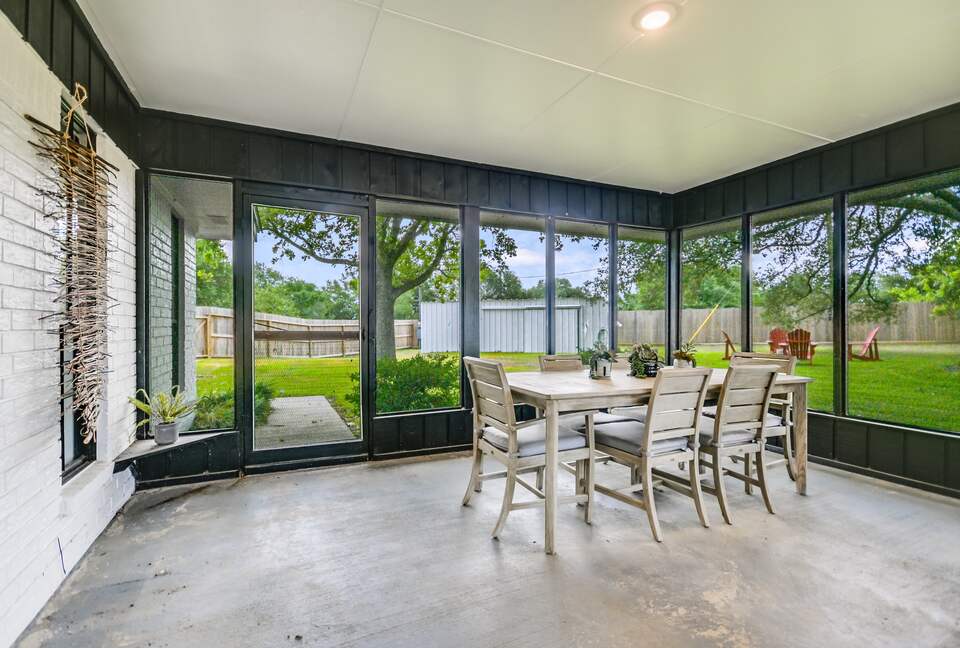 Casa Blanca - Round Top! World Class Antiquing, Shopping, Arts and More! - Fayetteville, Texas