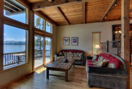 Tahoe Lakefront Getaway - Tahoe City, California
