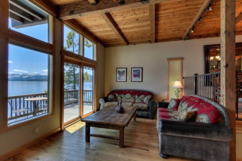 Tahoe Lakefront Getaway - Tahoe City, California