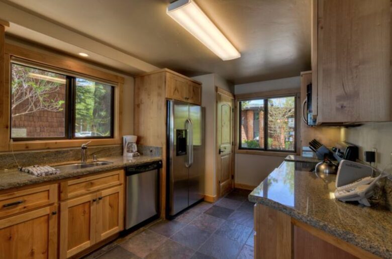 Tahoe Lakefront Getaway - Tahoe City, California