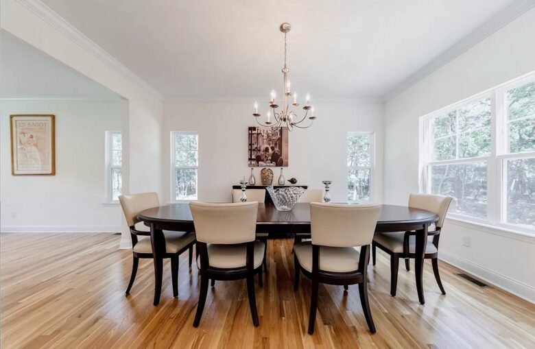 Modern Westhampton Haven - Center Moriches, New York