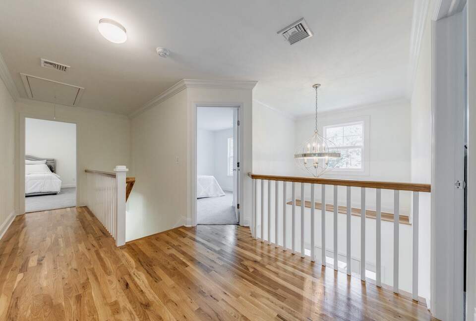 Modern Westhampton Haven - Center Moriches, New York