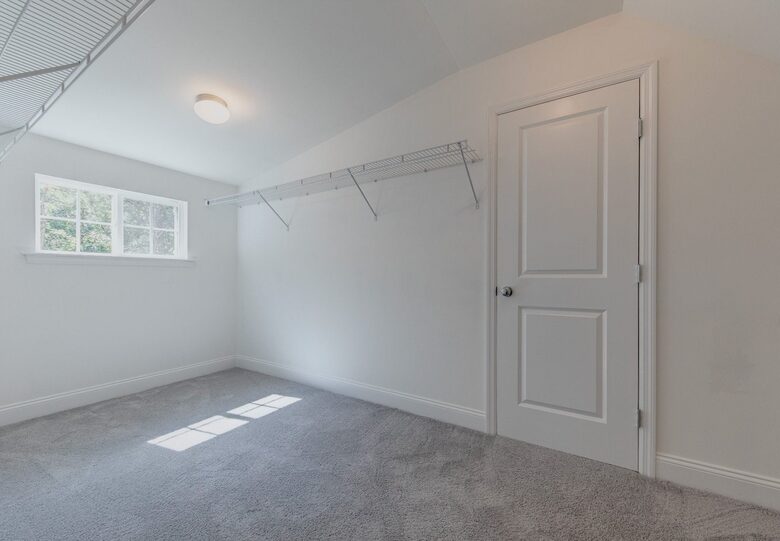 Modern Westhampton Haven - Center Moriches, New York