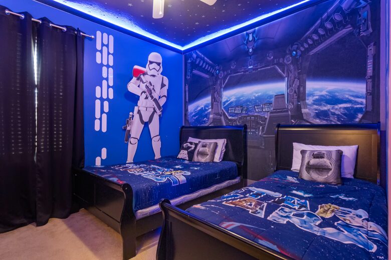 Harry Potter House + Star Wars Themed Vacation Paradise - Davenport, Florida