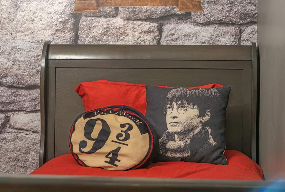 Harry Potter House + Star Wars Themed Vacation Paradise - Davenport, Florida