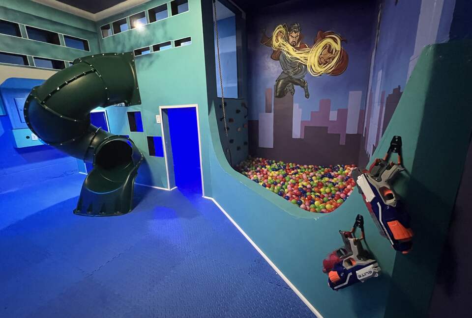 Harry Potter House + Star Wars Themed Vacation Paradise - Davenport, Florida