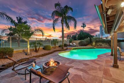 Luxury Golf Villa with a Pool - Glendale, Arizona