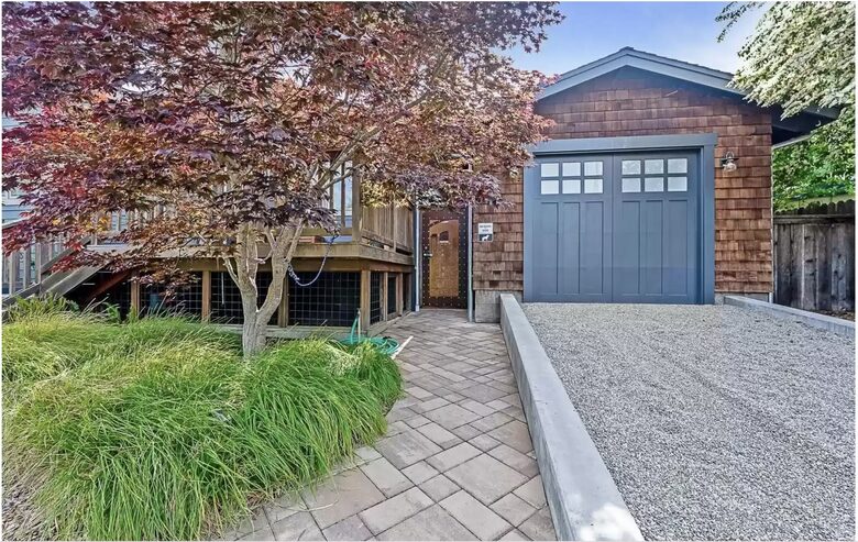 Modern Home in West Sonoma County Farm Country, with Pool - Sebastopol, California