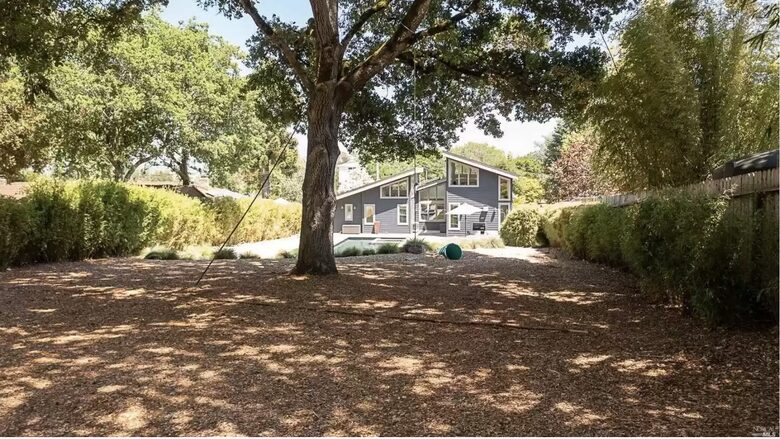 Modern Home in West Sonoma County Farm Country, with Pool - Sebastopol, California