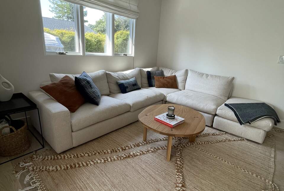 Modern Home in West Sonoma County Farm Country, with Pool - Sebastopol, California