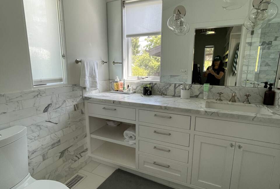 Modern Home in West Sonoma County Farm Country, with Pool - Sebastopol, California