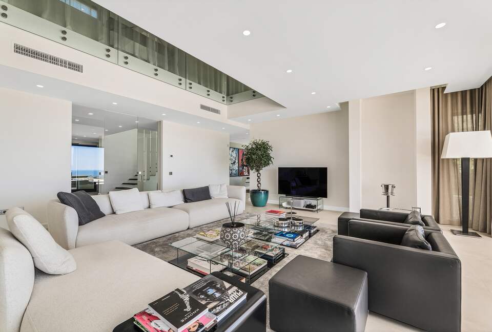 Villa Monte Halcones with stunning sea views (R) - Marbella, Spain